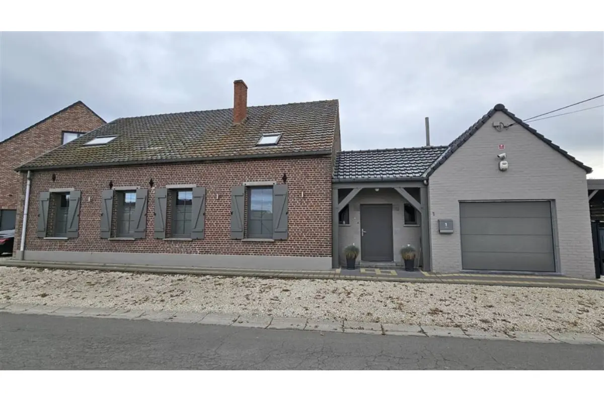 Maison à  à Herchies 7050 390000.00€ 4 chambres 238.00m² - annonce 646498