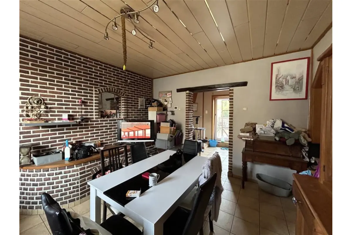 Maison à vendre à Wiers 7608 225000.00€ 6 chambres 240.00m² - annonce 646001