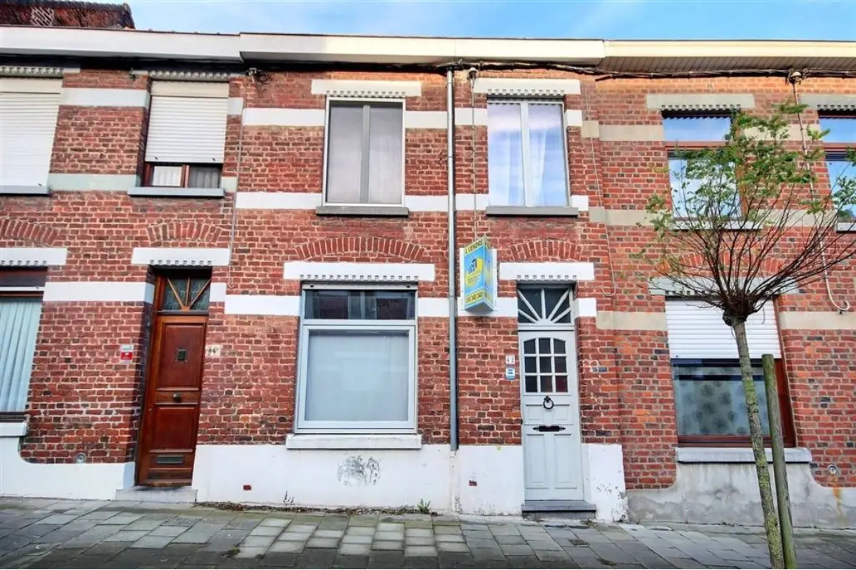 Maison à vendre à Mouscron 7700 189000.00€ 3 chambres 140.00m² - annonce 646472