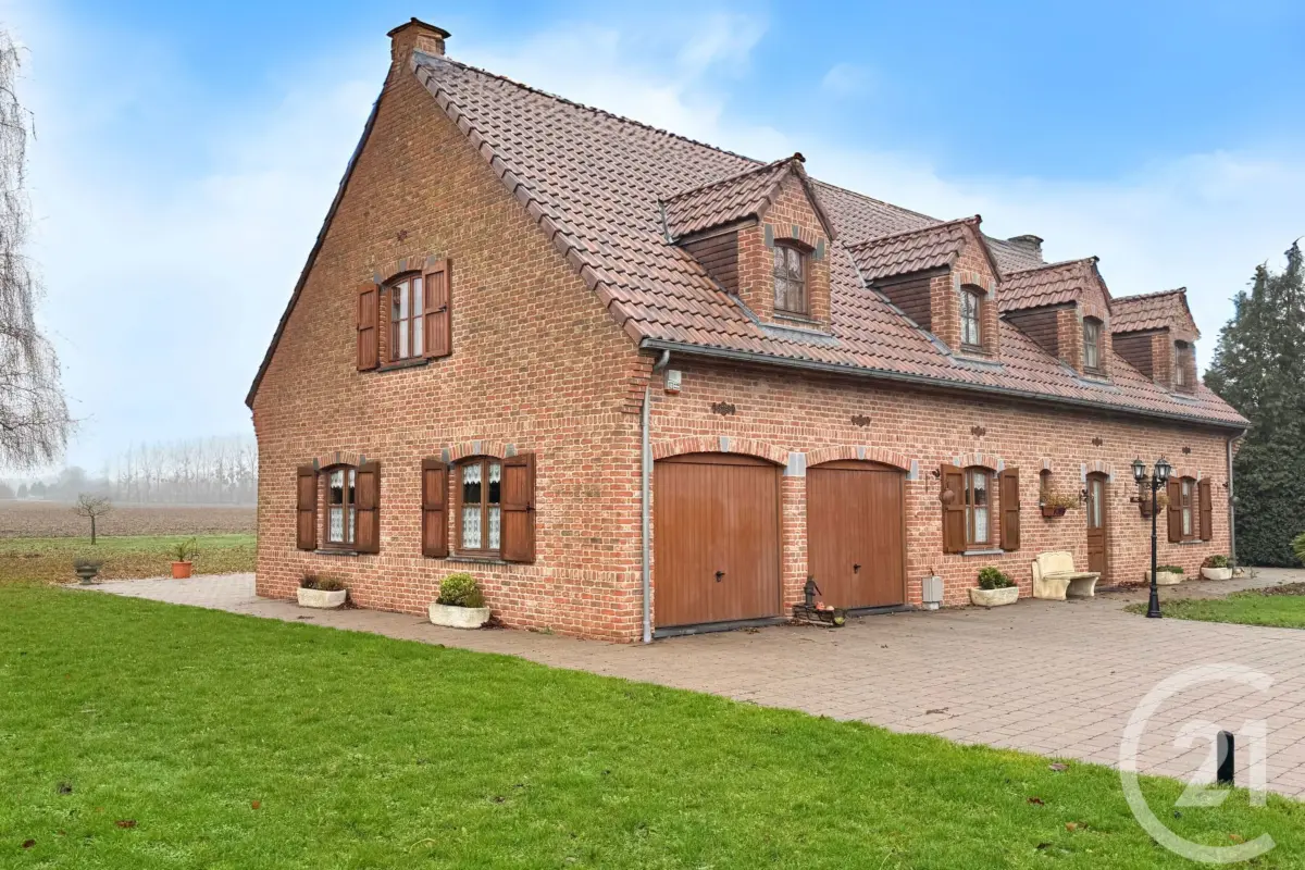 Villa à vendre à Frameries 7080 580000.00€ 4 chambres 250.00m² - annonce 647622