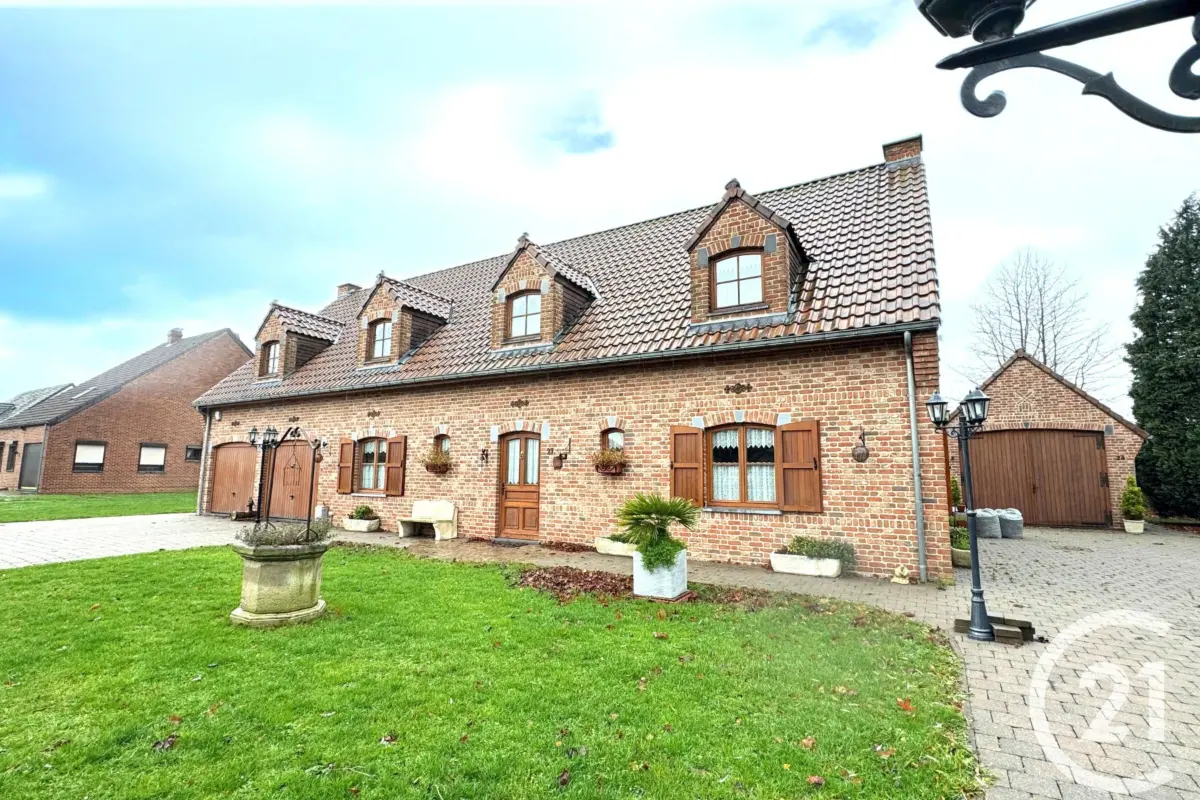 Villa à vendre à Frameries 7080 580000.00€ 4 chambres 250.00m² - annonce 647622