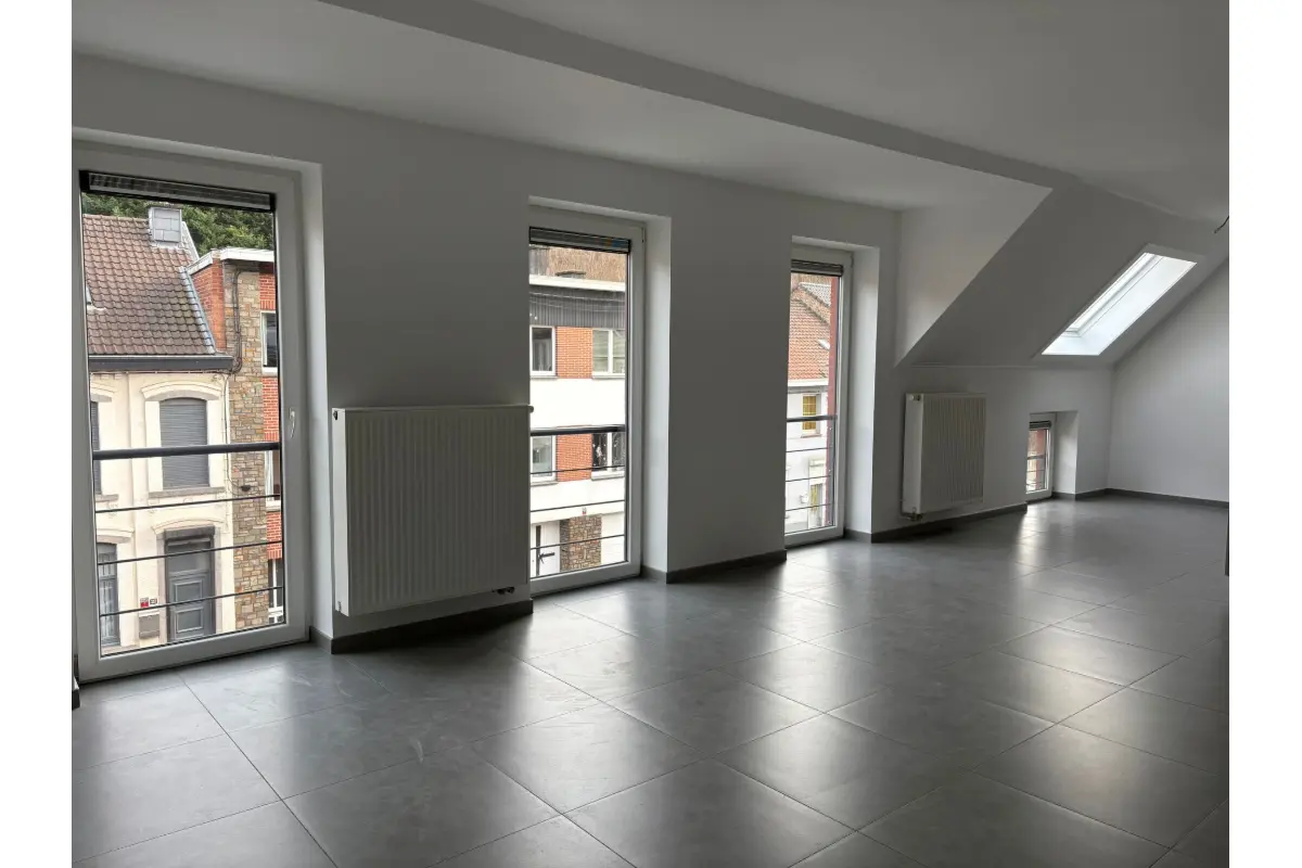 Appartement à vendre à Couillet 6010 217900.00€ 3 chambres 119.00m² - annonce 647565