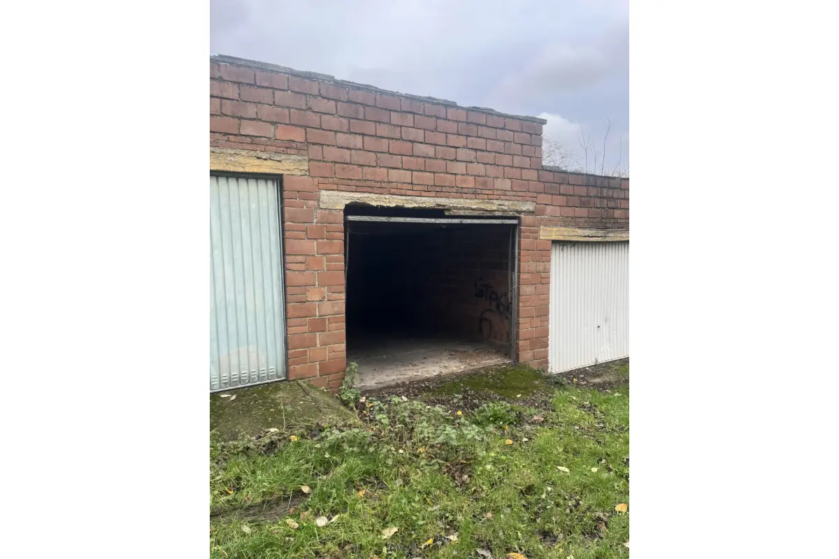 Immeuble de rapport - Immeuble à appartement à vendre à Châtelet 6200 6950.00€  chambres 18.00m² - annonce 647656