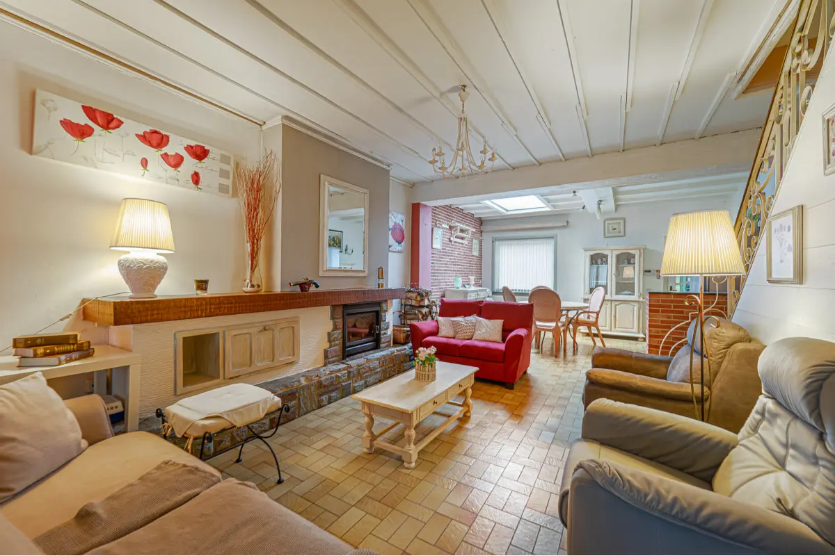 Maison à vendre à Gosselies 6041 198000.00€ 4 chambres 167.00m² - annonce 647415