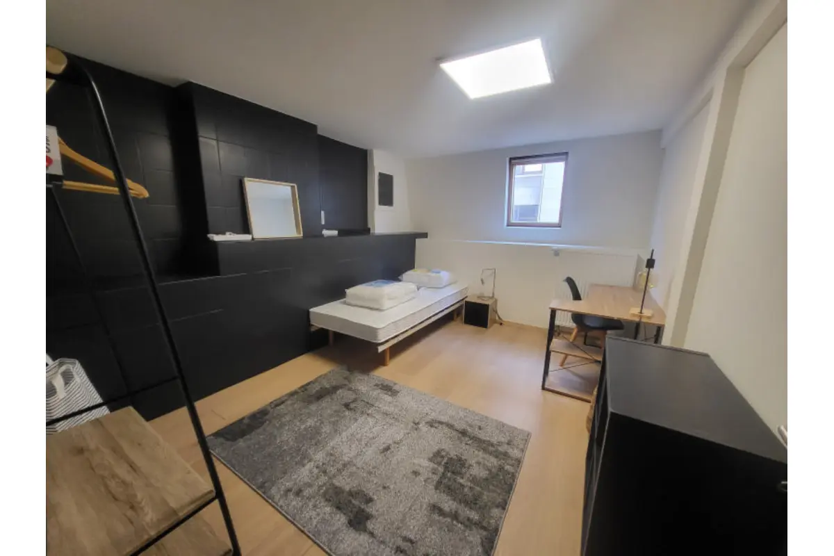 Appartement à louer à Charleroi 6000 350.00€ 1 chambres 15.00m² - annonce 648323