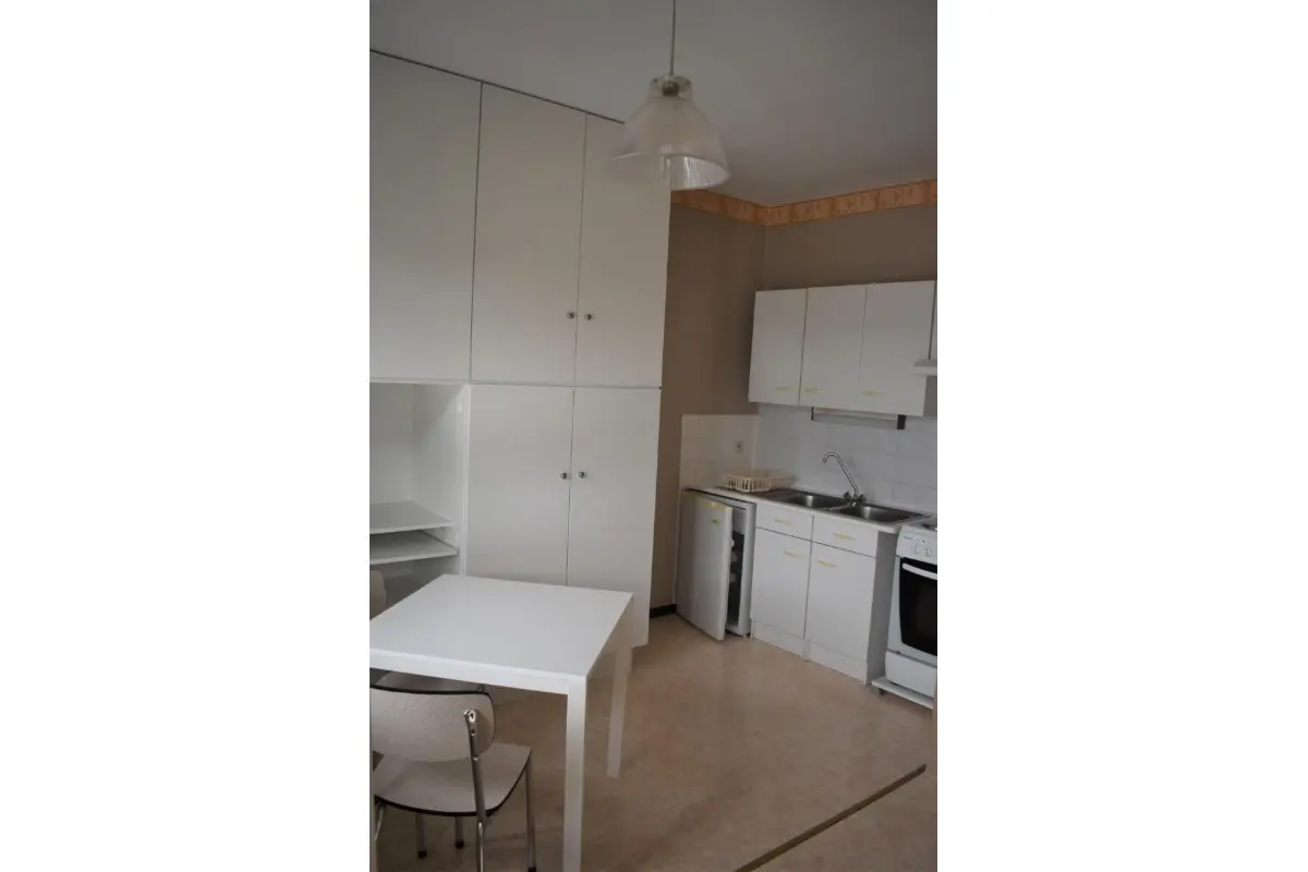 Studio à louer à Mons 7000 475.00€ 0 chambres 23.00m² - annonce 648466