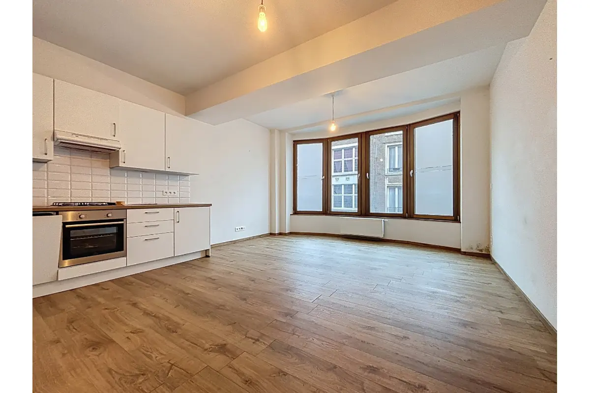 Appartement à louer à Tournai 7500 750.00€ 2 chambres 76.00m² - annonce 648096