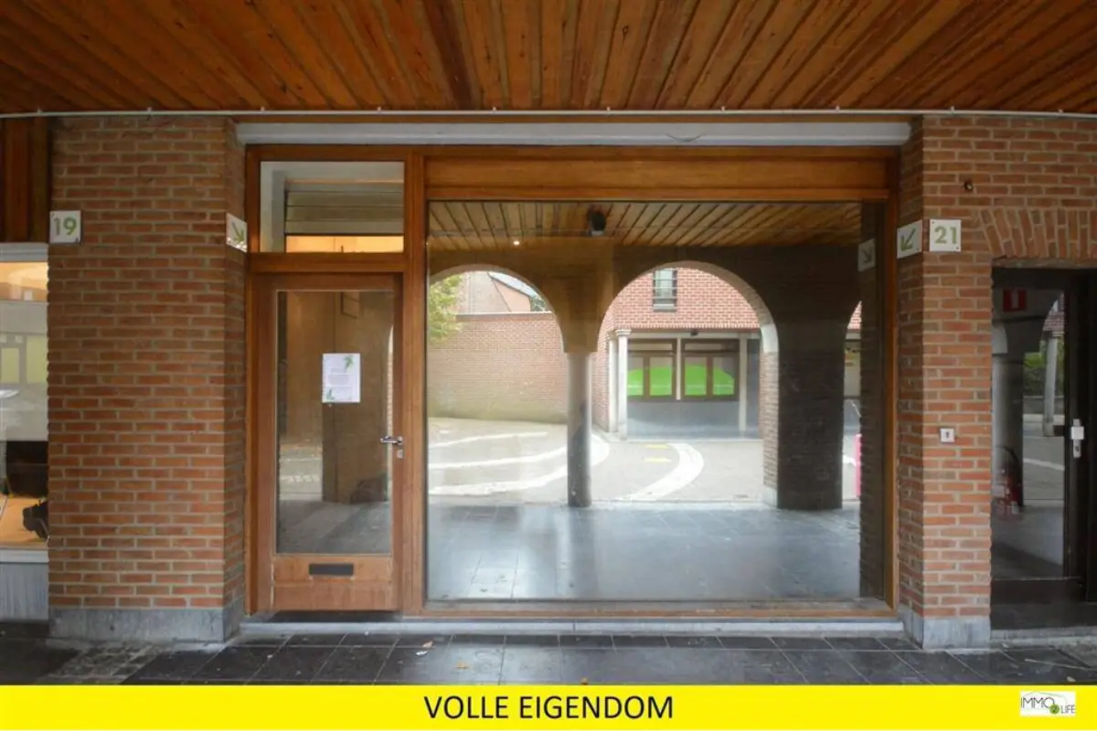 Commerce à vendre à Mouscron 7700 25000.00€  chambres m² - annonce 648235