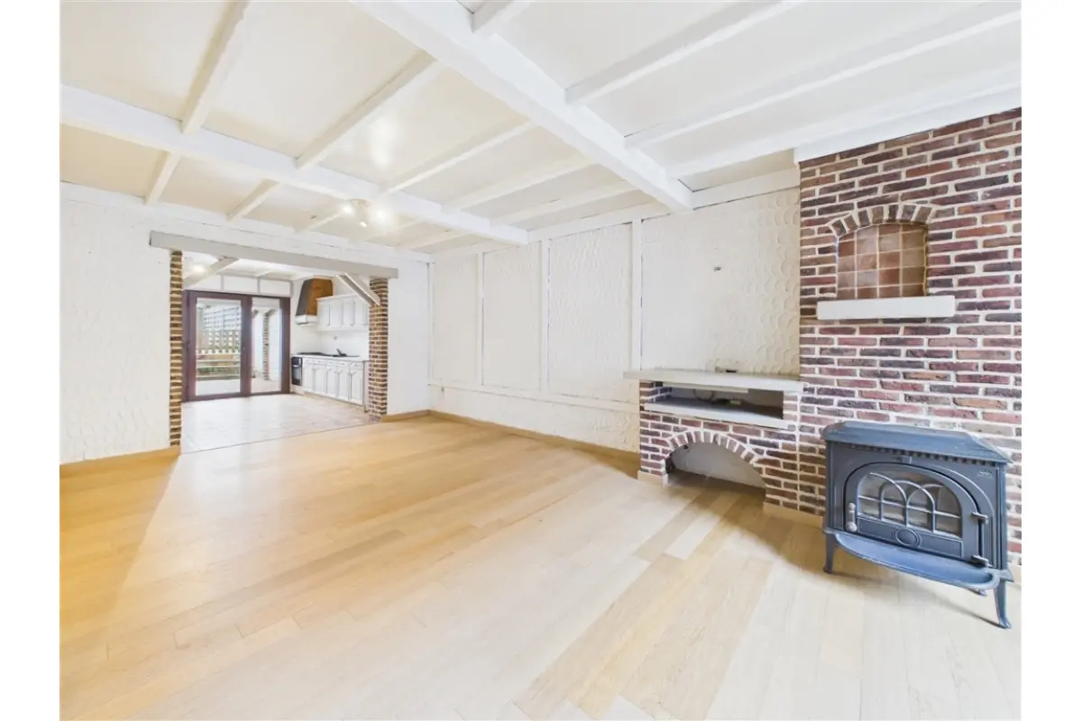 Maison à vendre à Luingne 7700 215000.00€ 3 chambres 112.00m² - annonce 648728