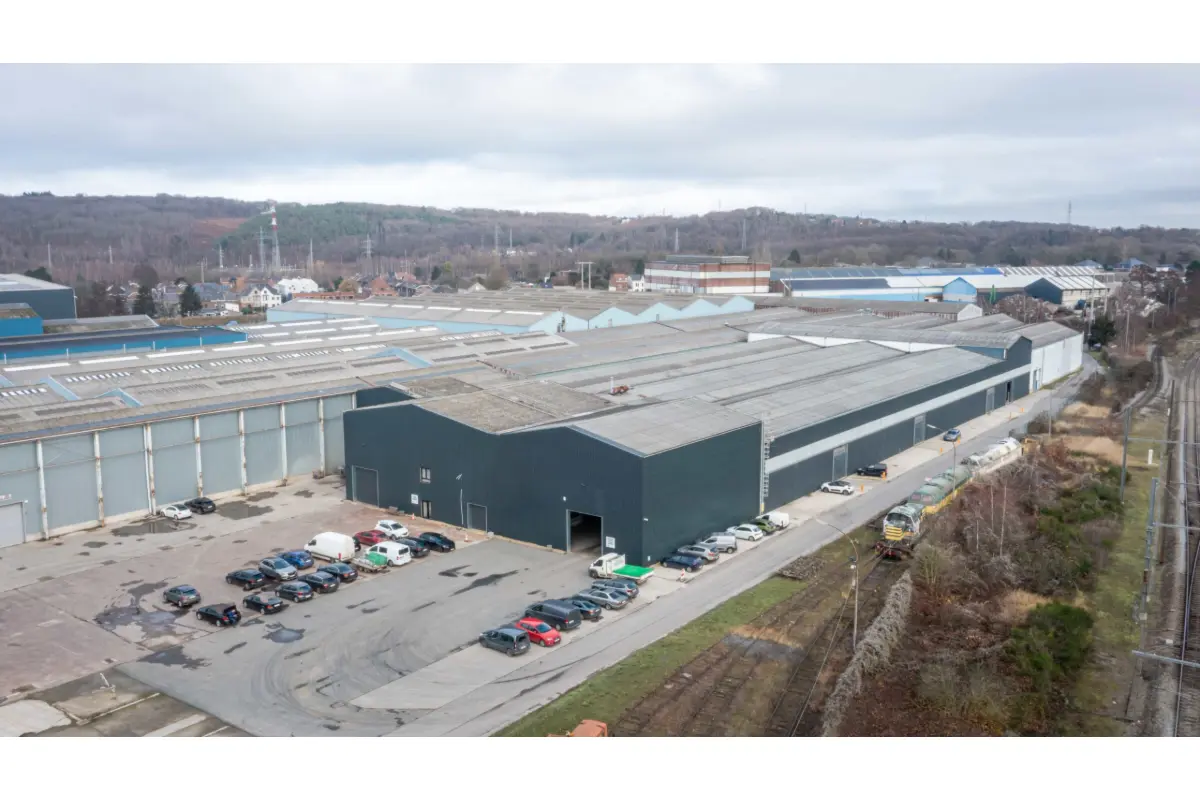 Commerce à vendre à Charleroi 6000 3500000.00€  chambres 9899.00m² - annonce 649105