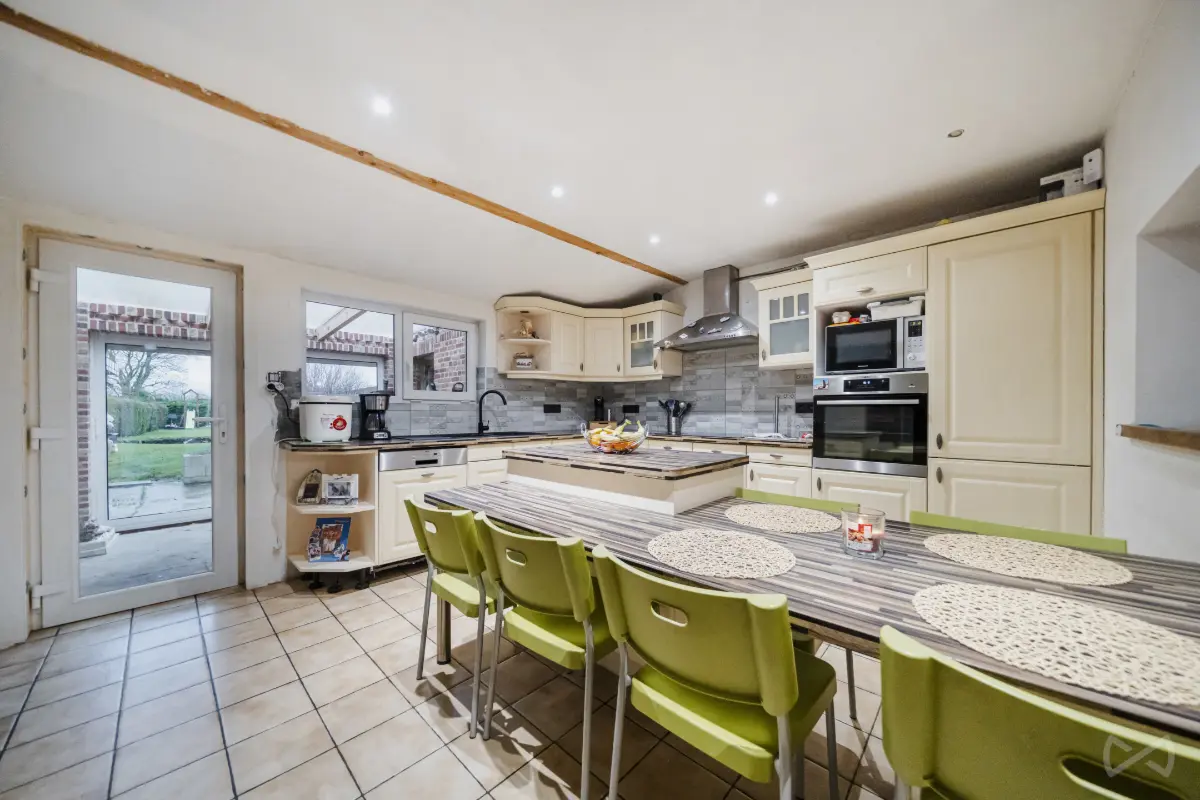 Maison à  à Beaumont 6500 197000.00€ 3 chambres 185.00m² - annonce 649203