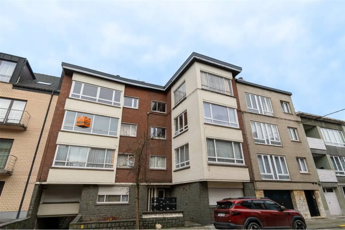 Appartement à vendre à La Louvière 7100 135000.00€ 2 chambres m² - annonce 648703