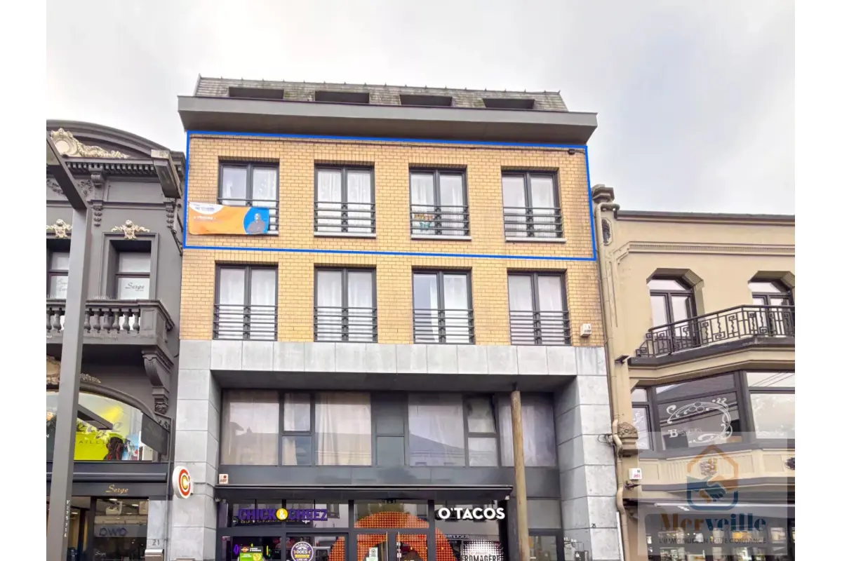 Appartement à vendre à La Louvière 7100 170000.00€ 2 chambres 118.00m² - annonce 648587