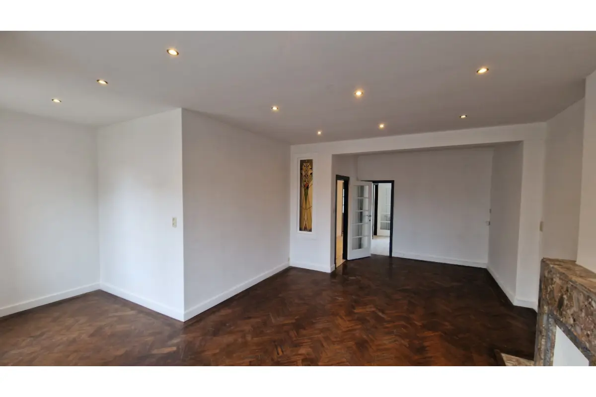 Appartement à louer à Charleroi 6000 600.00€ 1 chambres 55.00m² - annonce 649517