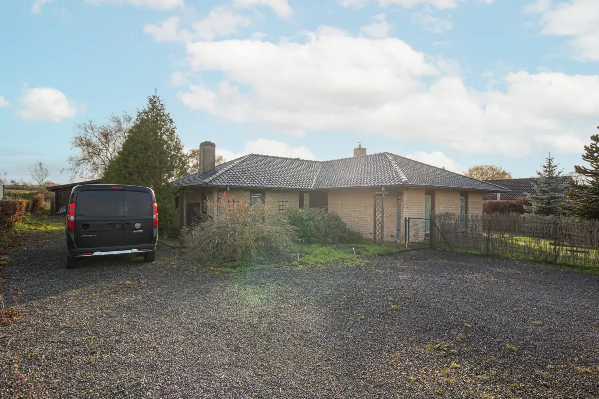 Villa à  à Roly 5600 248000.00€ 2 chambres 152.00m² - annonce 649978