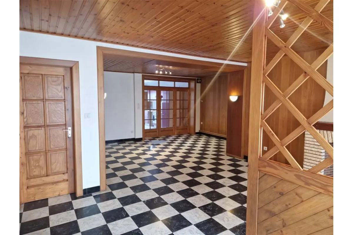 Maison à louer à Basècles 7971 750.00€ 2 chambres 100.00m² - annonce 650406