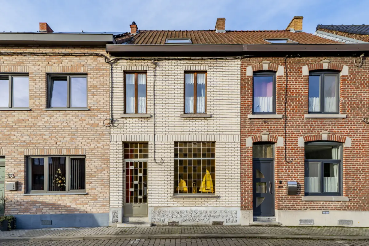 Maison à vendre à Quaregnon 7390 145000.00€ 2 chambres 201.00m² - annonce 650937