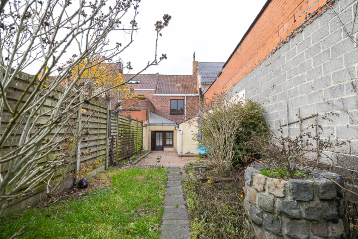 Maison à vendre à Mouscron 7700 135000.00€ 2 chambres 113.00m² - annonce 650581