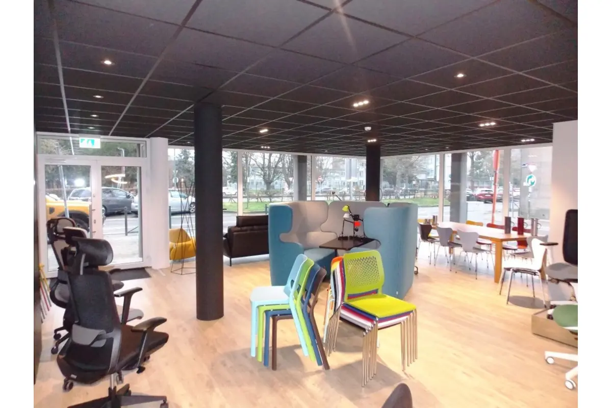 Commerce à vendre à Mons 7000 430000.00€  chambres 300.00m² - annonce 651295