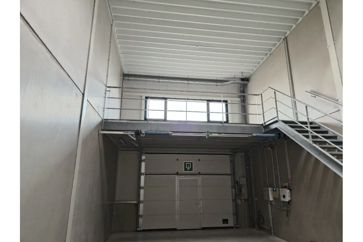 Commerce à louer à Fontaine-l'Evêque 6140 750.00€  chambres 91.00m² - annonce 651520