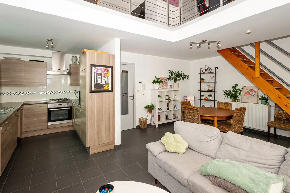 Appartement à vendre à Leuze-en-Hainaut 7900 200000.00€ 2 chambres 67.00m² - annonce 651513