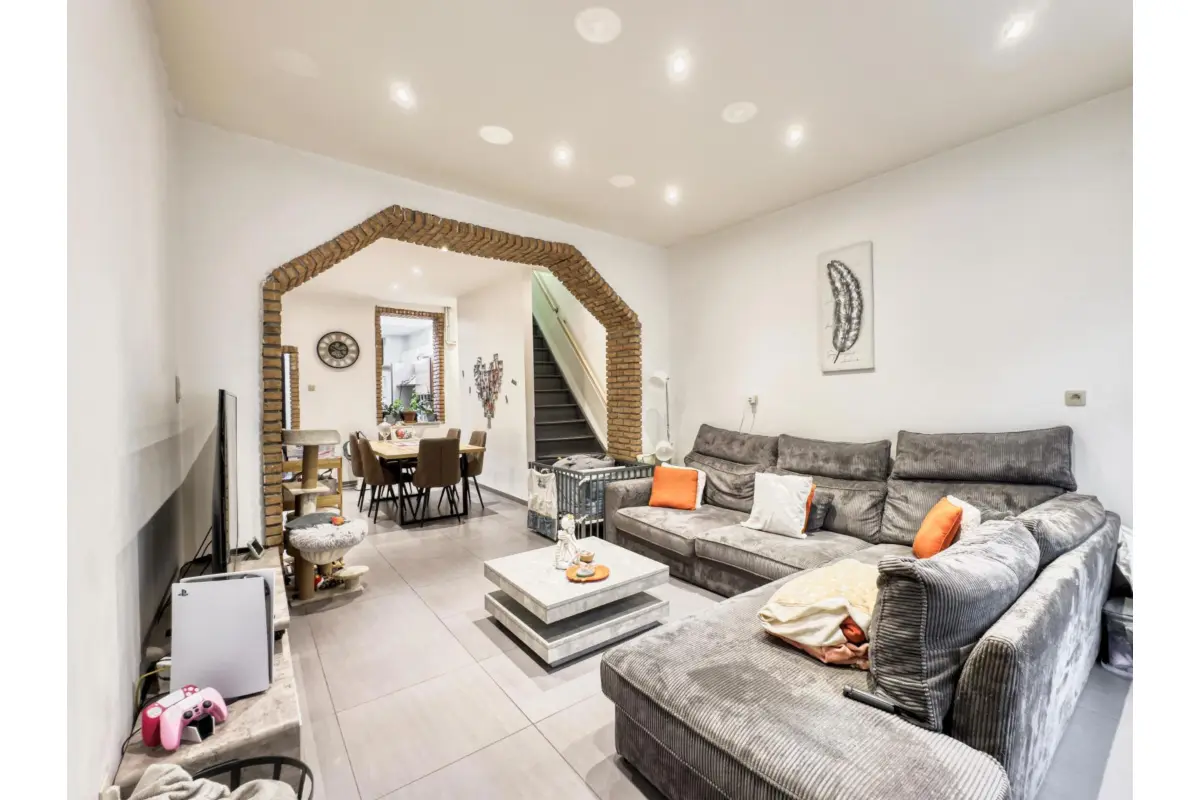 Maison à vendre à Montignies-sur-Sambre 6061 189000.00€ 3 chambres 125.00m² - annonce 651837