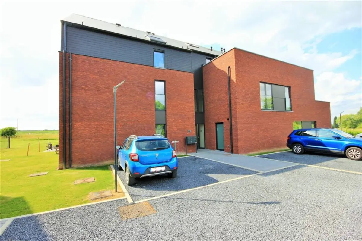 Appartement à louer à Beaumont 6500 945.00€ 2 chambres 107.00m² - annonce 652533