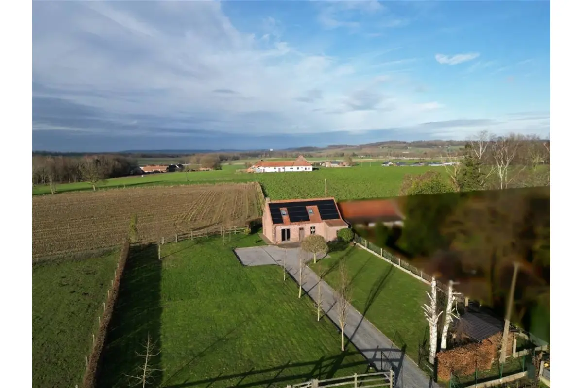 Maison à louer à Hacquegnies 7911 900.00€ 3 chambres 132.00m² - annonce 652511