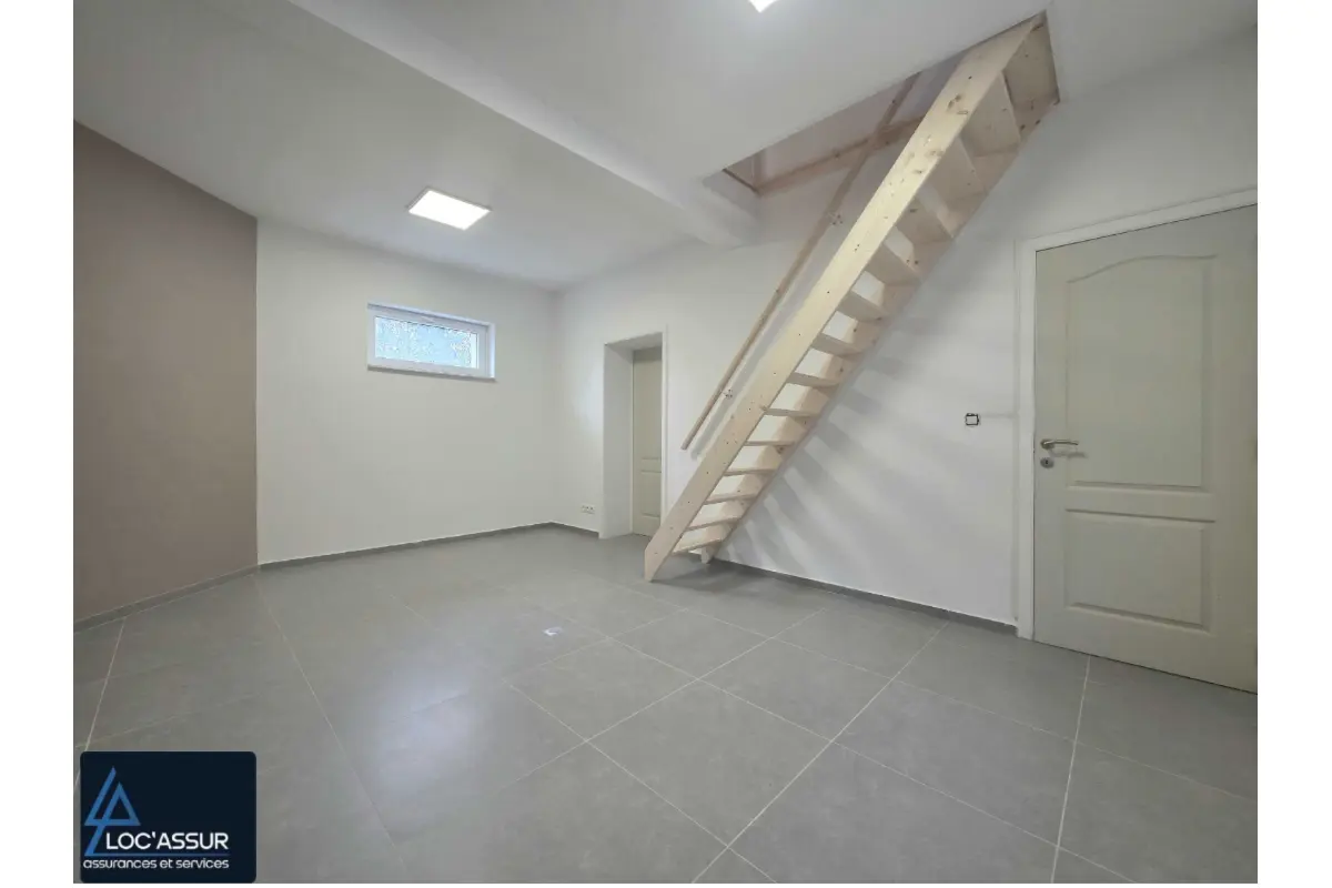 Maison à louer à Ransart 6043 750.00€ 2 chambres 130.00m² - annonce 653198