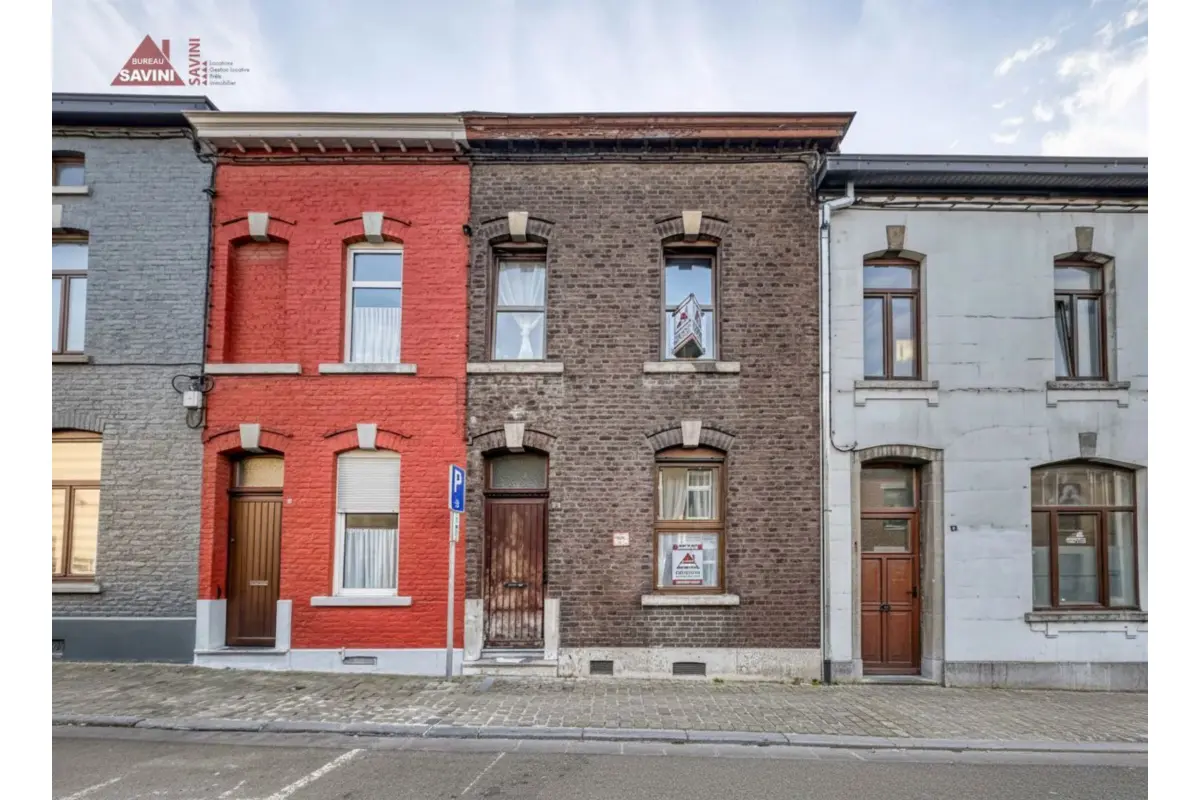 Maison à vendre à Marchienne-au-Pont 6030 189000.00€ 3 chambres 100.00m² - annonce 653501