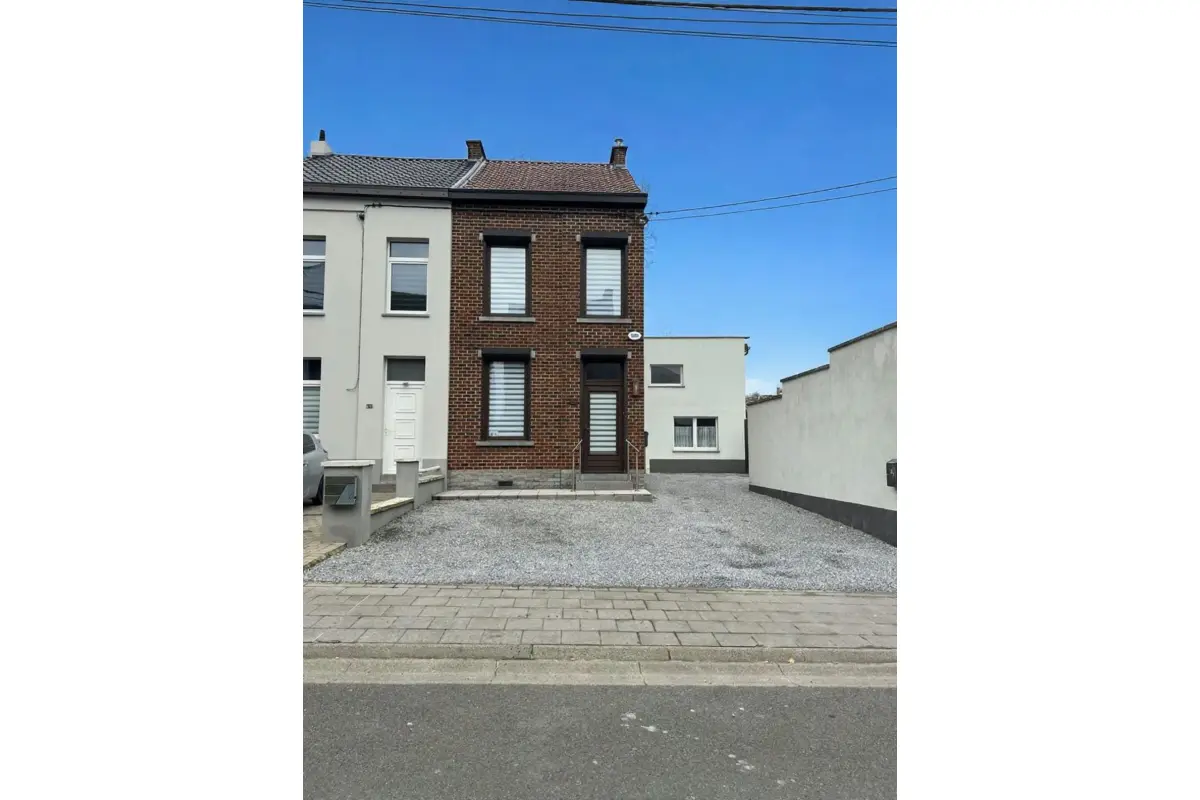 Maison à  à Courcelles 6180 225000.00€ 3 chambres 140.00m² - annonce 653614