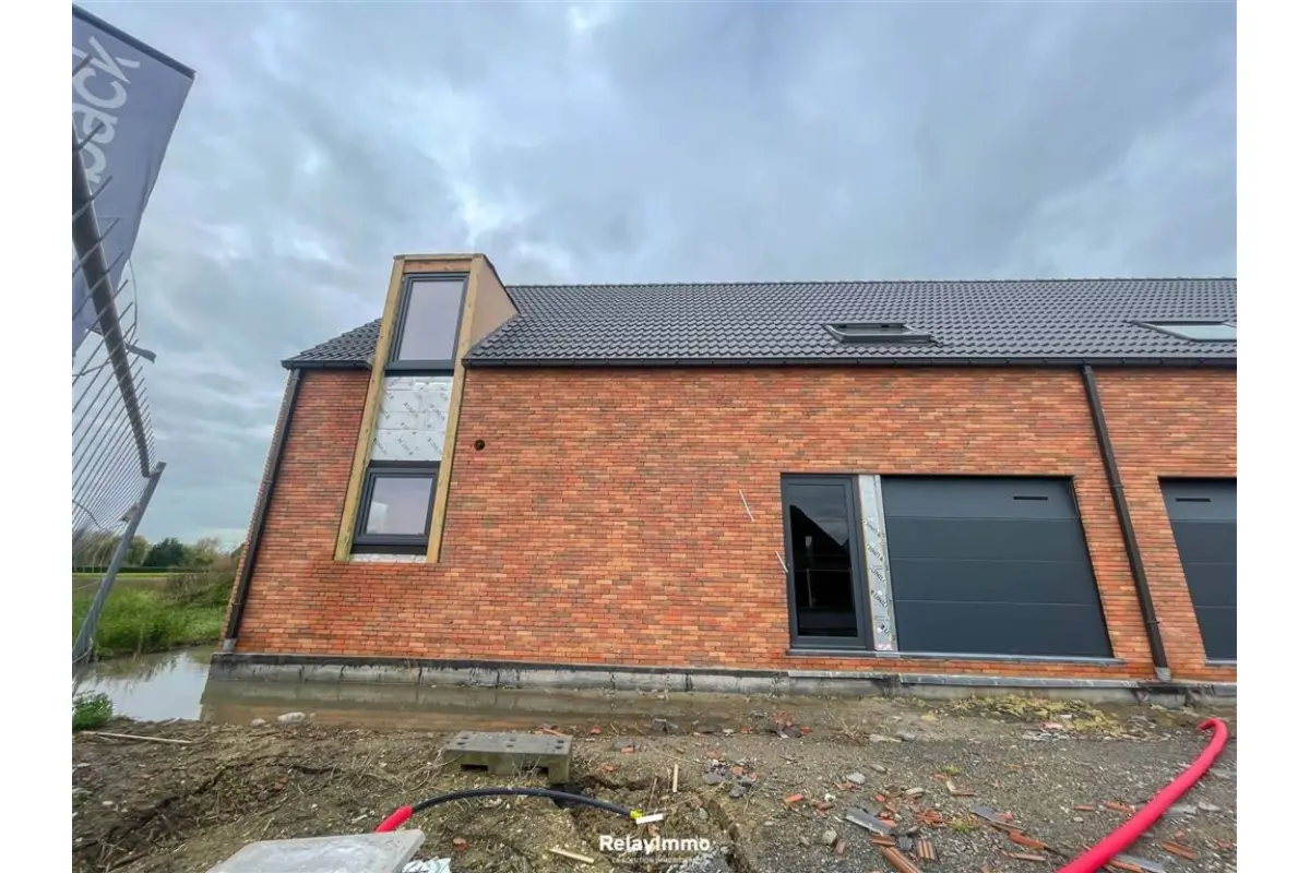 Maison à vendre à Péruwelz 7600 320000.00€ 3 chambres 181.00m² - annonce 654276