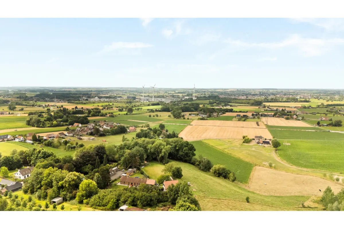 Terrain à vendre à Mont-de-l'Enclus 7750 850000.00€  chambres m² - annonce 653922