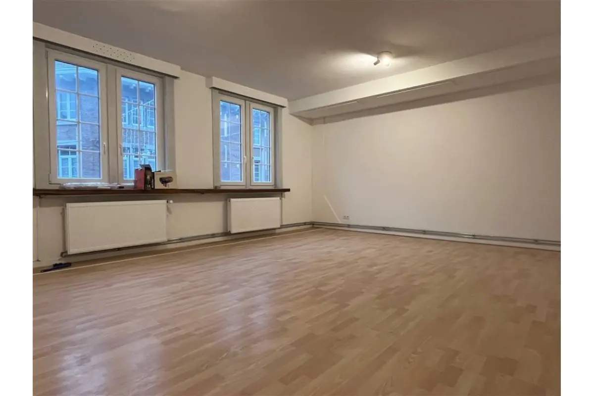 Appartement à  à Tournai 7500 675.00€ 1 chambres 62.00m² - annonce 654122
