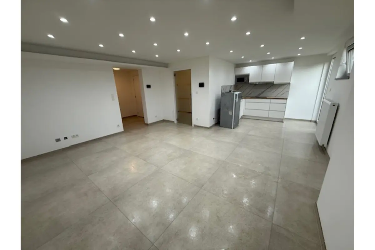 Appartement à louer à Marcinelle 6001 900.00€ 1 chambres m² - annonce 654823