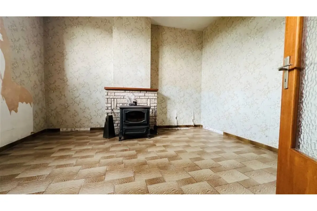 Maison à vendre à Péruwelz 7600 105000.00€ 3 chambres 134.00m² - annonce 655366