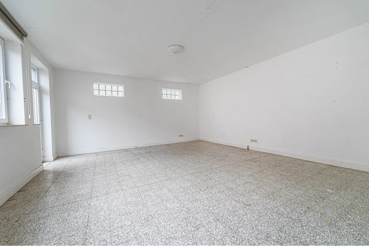 Maison à vendre à Couillet 6010 138000.00€ 2 chambres 100.00m² - annonce 655785