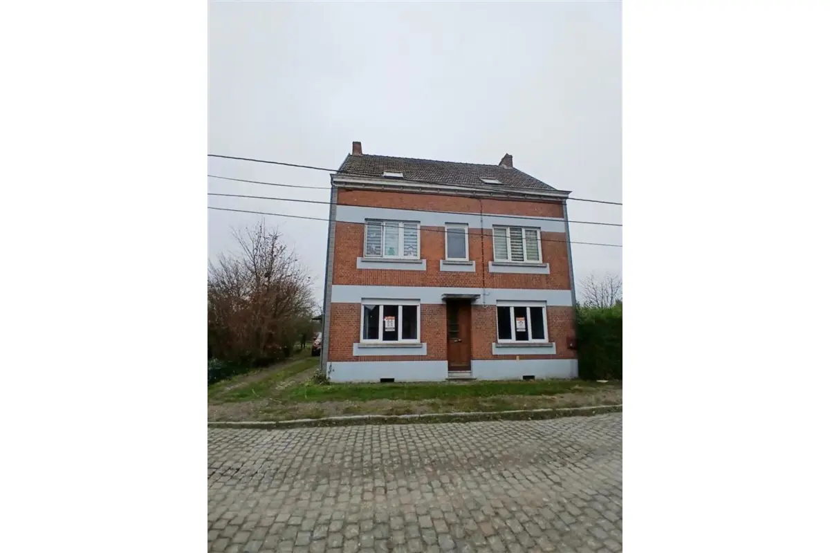 Rez-de-chaussée à  à Havré 7021 850.00€ 1 chambres 80.00m² - annonce 655855