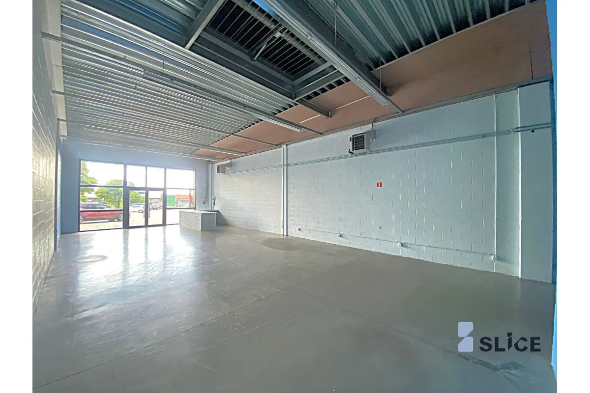 Commerce à louer à Maisières 7020 2500.00€  chambres 173.00m² - annonce 656535