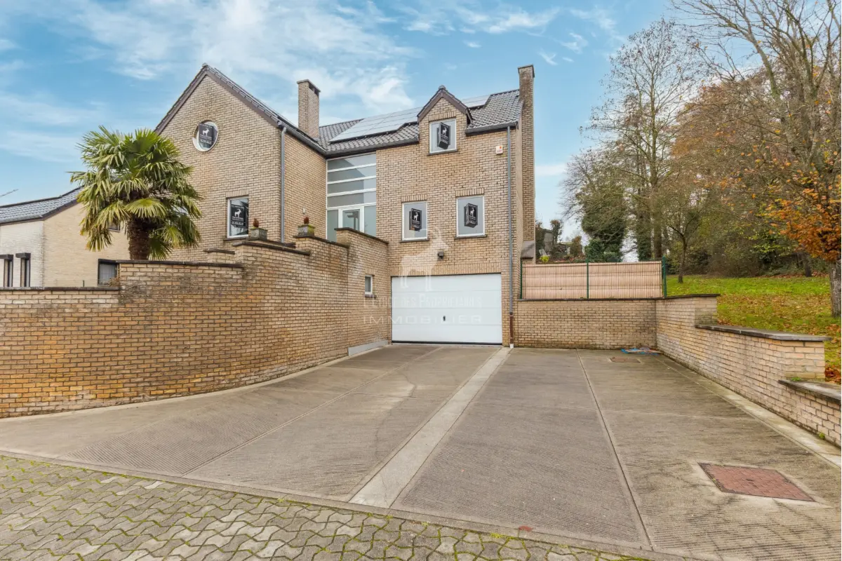 Villa à vendre à La Hestre 7170 499000.00€ 5 chambres 263.00m² - annonce 656608