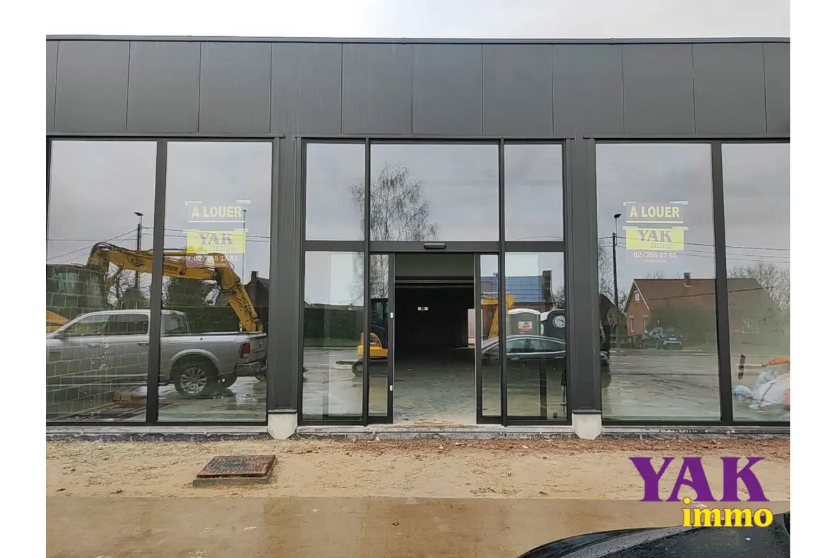 Commerce à louer à Braine-le-Comte 7090 2890.00€  chambres 282.00m² - annonce 656734