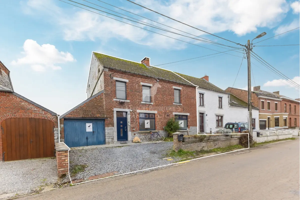 Maison à vendre à Donstiennes 6536 199999.00€ 4 chambres 191.00m² - annonce 657197