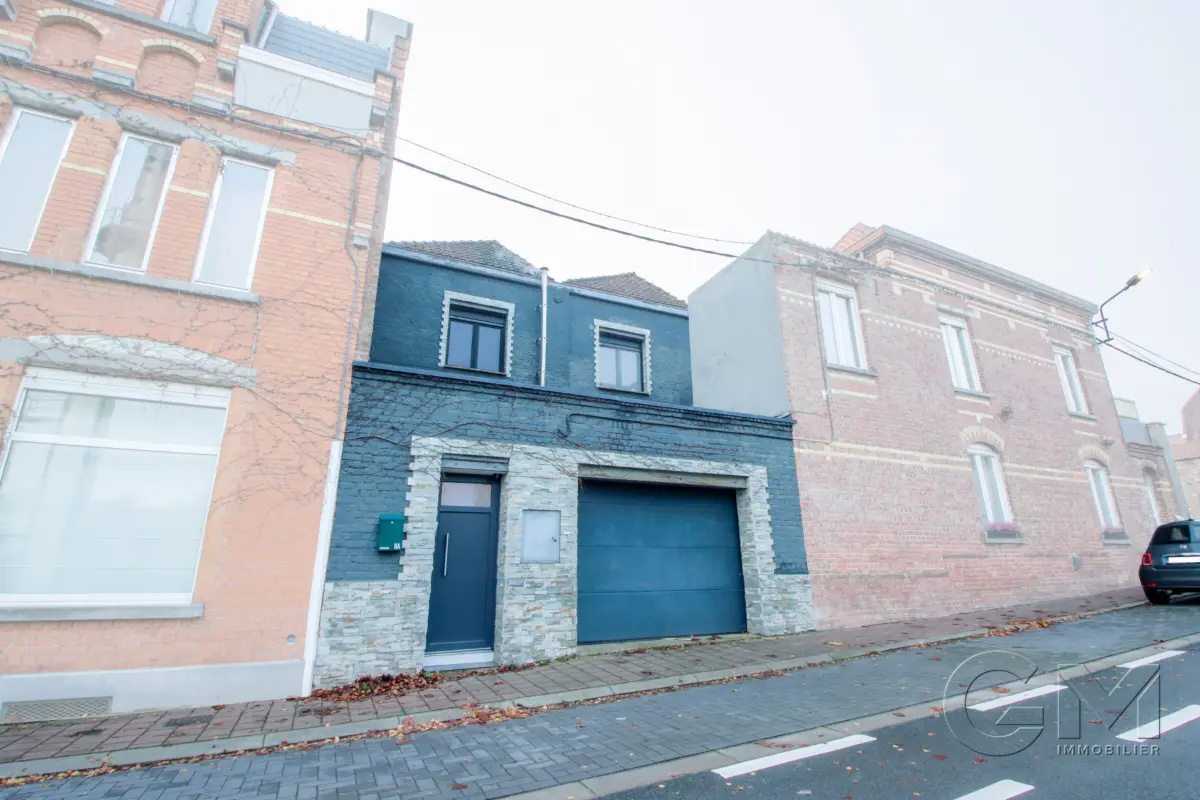 Maison à vendre à Mouscron 7700 319000.00€ 3 chambres 276.00m² - annonce 657886