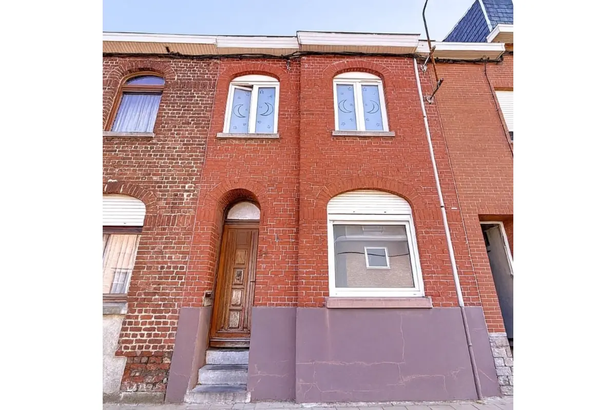 Maison à vendre à Mouscron 7700 135000.00€ 3 chambres 143.00m² - annonce 658271