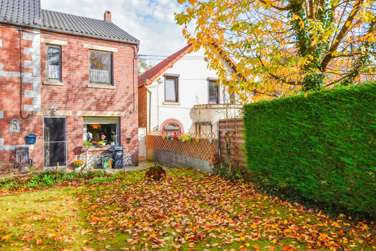 Maison à vendre à Montigny-le-Tilleul 6110 169000.00€ 1 chambres 59.00m² - annonce 657786