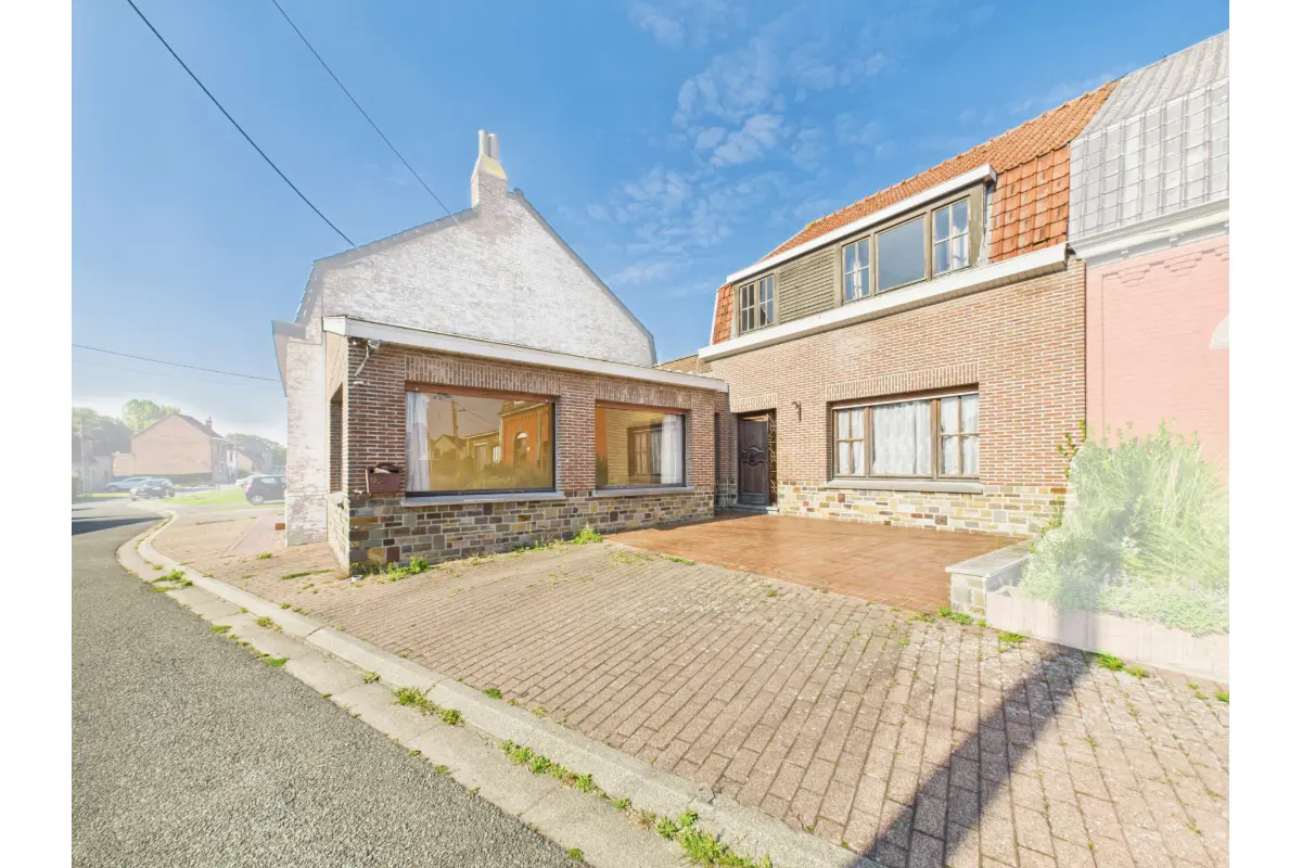 Maison à vendre à Ere 7500 199000.00€ 4 chambres 175.00m² - annonce 658148