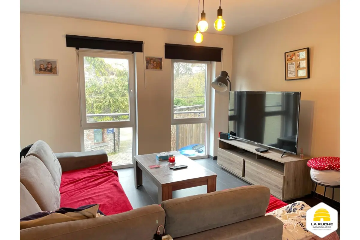 Appartement à louer à Ham-sur-Heure 6120 950.00€ 2 chambres 88.00m² - annonce 657884