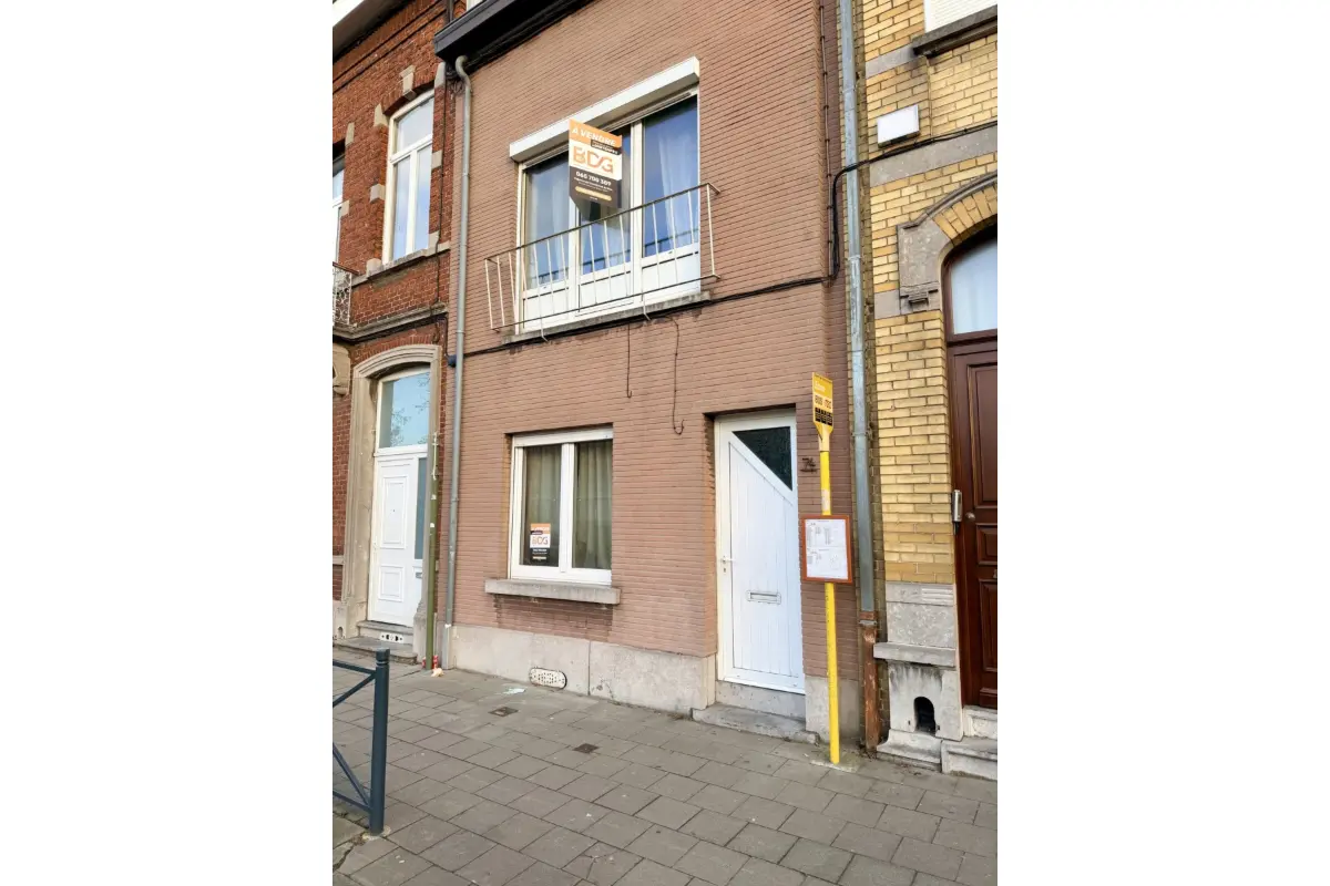 Maison à vendre à Mons 7000 117000.00€ 3 chambres 116.00m² - annonce 659338