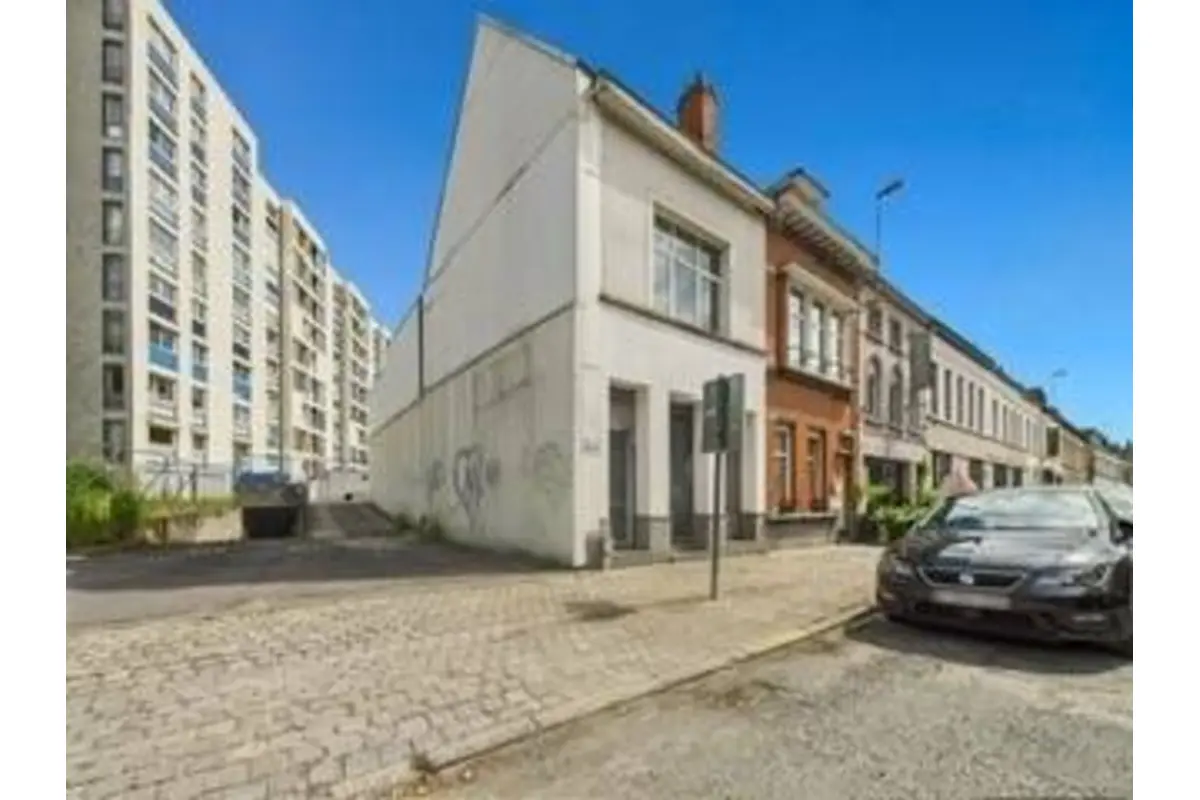 Immeuble de rapport - Immeuble à appartement à vendre à Tournai 7500 179000.00€ 3 chambres 129.00m² - annonce 658985