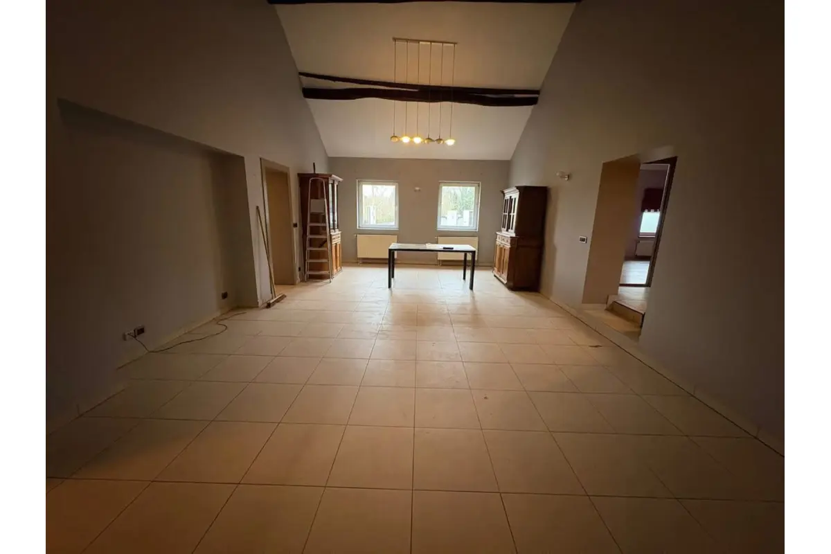 Appartement à louer à Courcelles 6180 975.00€ 3 chambres 145.00m² - annonce 659666